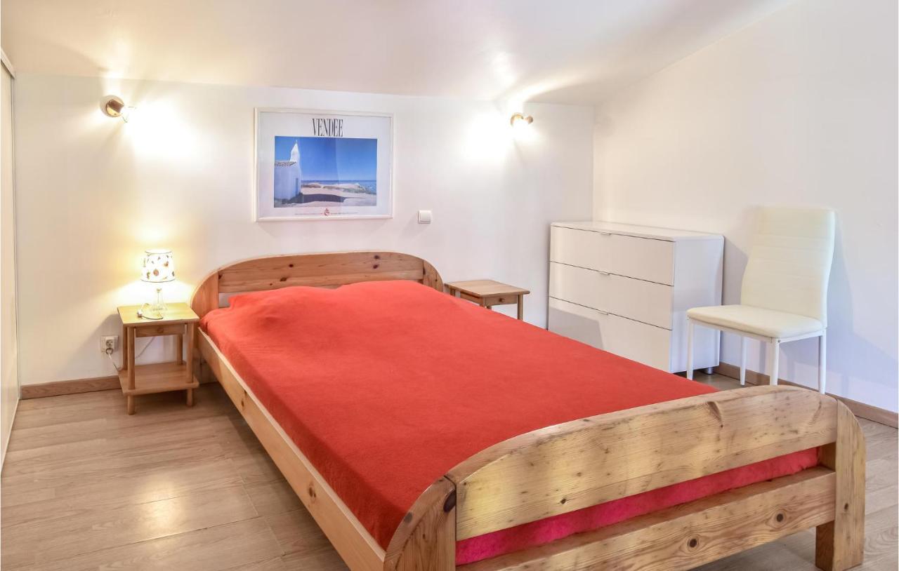 2 Bedroom Lovely Home In St Avaugourd Des Lande Saint-Avaugourd-des-Landes ภายนอก รูปภาพ
