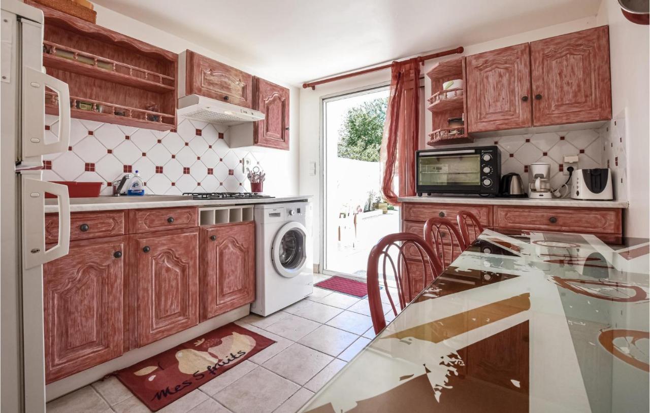2 Bedroom Lovely Home In St Avaugourd Des Lande Saint-Avaugourd-des-Landes ภายนอก รูปภาพ